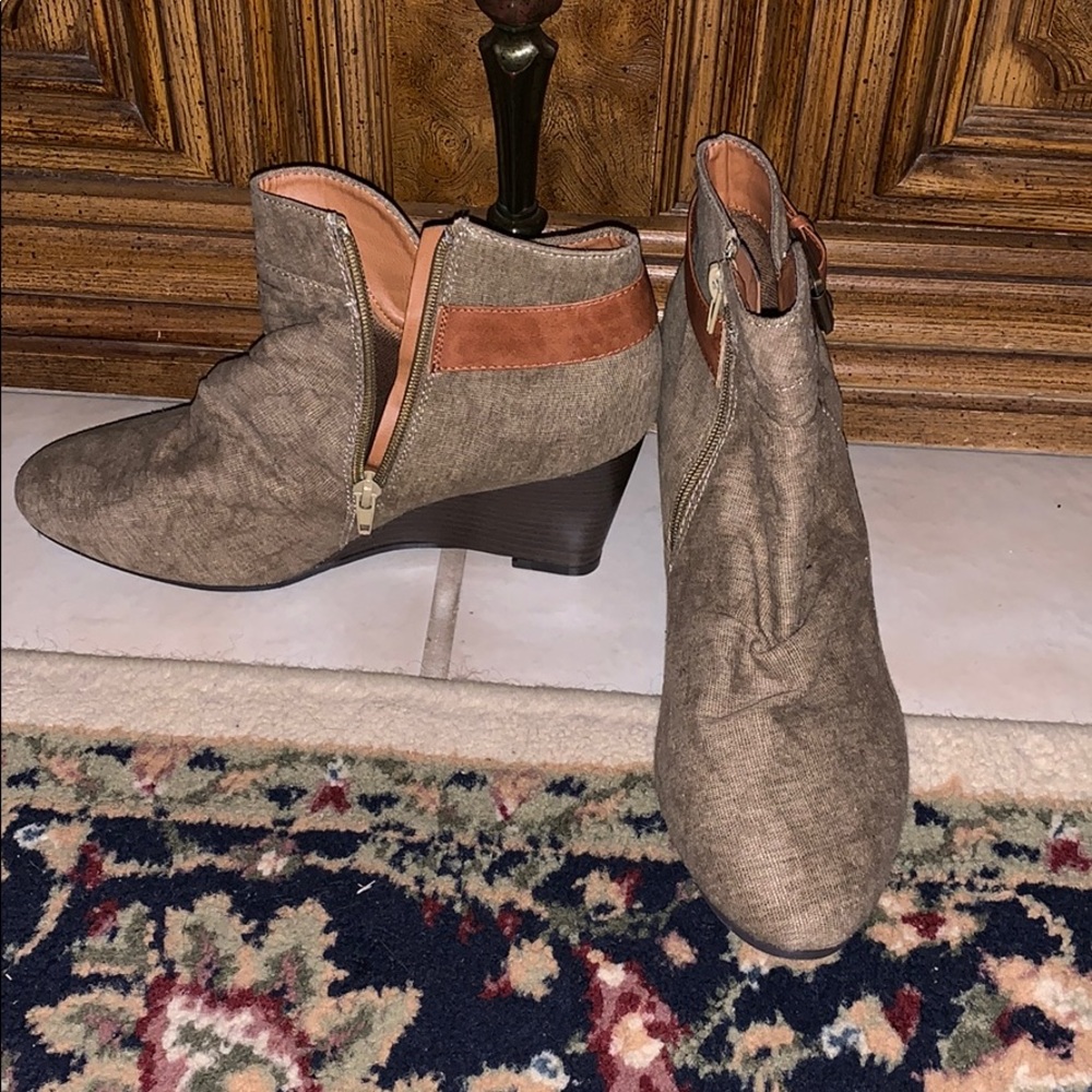 Shoes